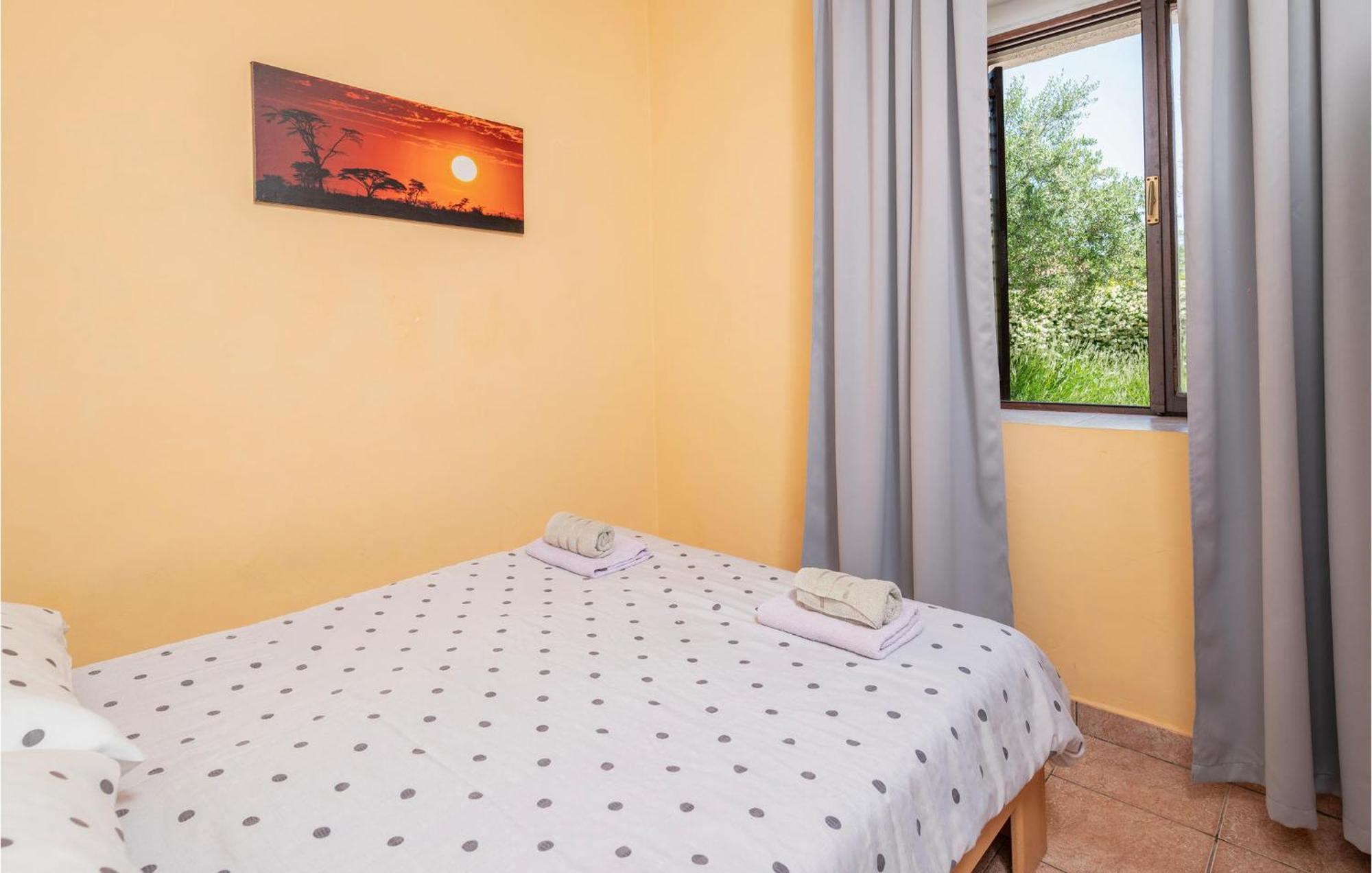Cozy Apartment In Fazana With Kitchen Екстер'єр фото